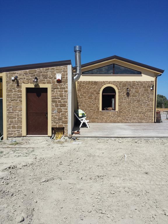 Agriturismo Donna Beatrice Bianco Eksteriør billede